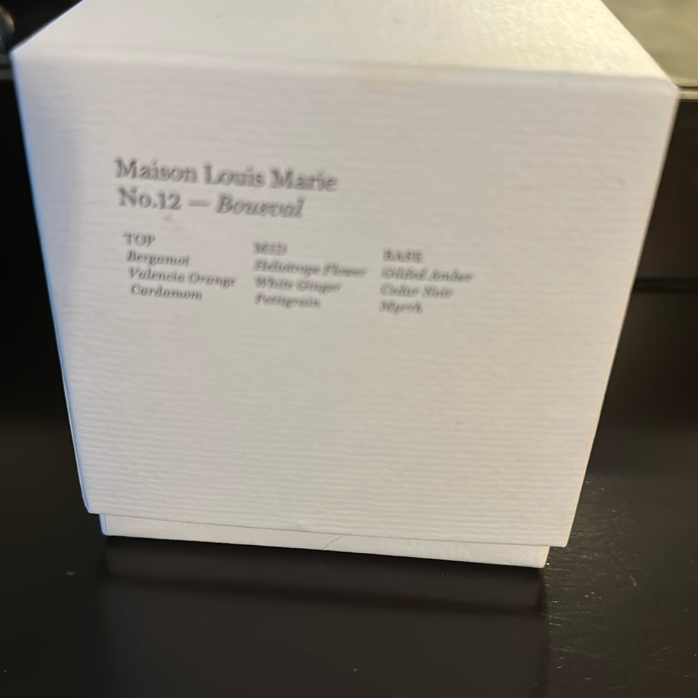 Maison Louis Marie no.12 - Bousval candle